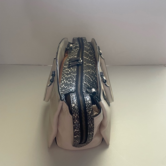 Coach Drew Satchel With Snakeskin Detail - Picture 7 of 8